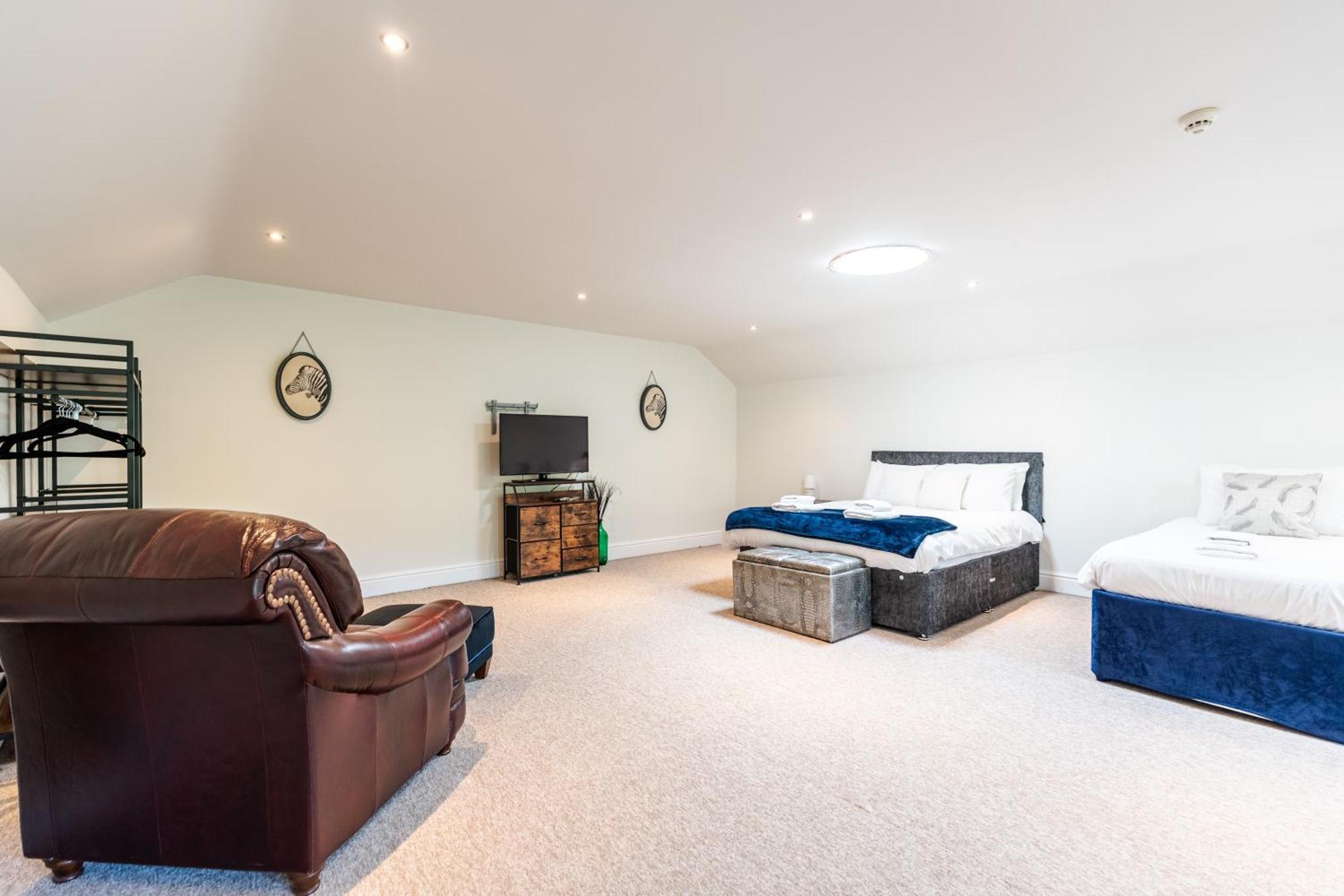 The House @ Sitwell Arms Hotel Renishaw Extérieur photo